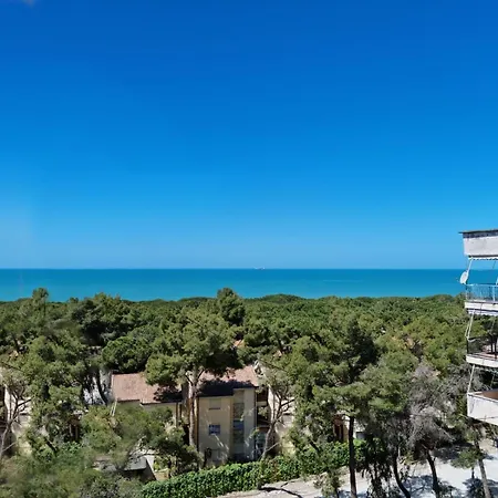 Sea View By The Sea - Апартаменты Голем