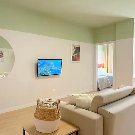Апартаменты Sea View By The Sea - *