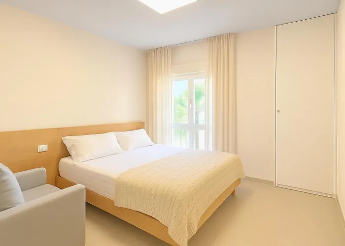 Smart Budget Edition - Cozy Apartman Golem