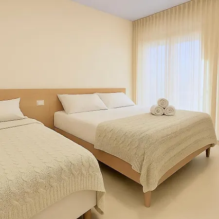 Smart Budget Edition - Select Your Comfort - Cozy Golem (Tirana)