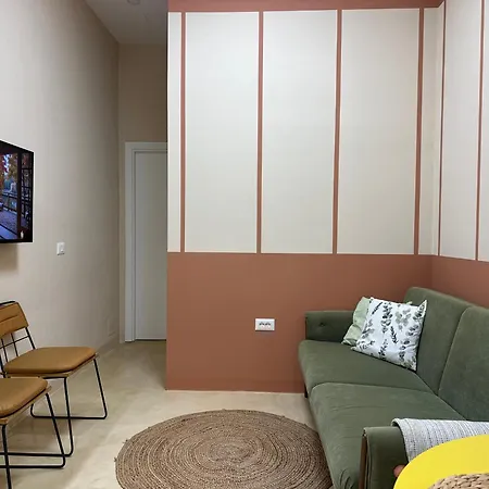 Smart Budget Edition - Customize Your Comfort - Cozy Apartment