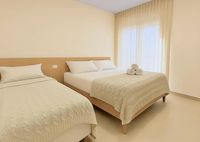 Smart Budget Edition - Cozy Golem (Tirana)